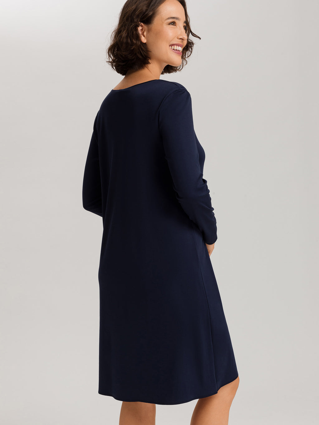 deep navy / L