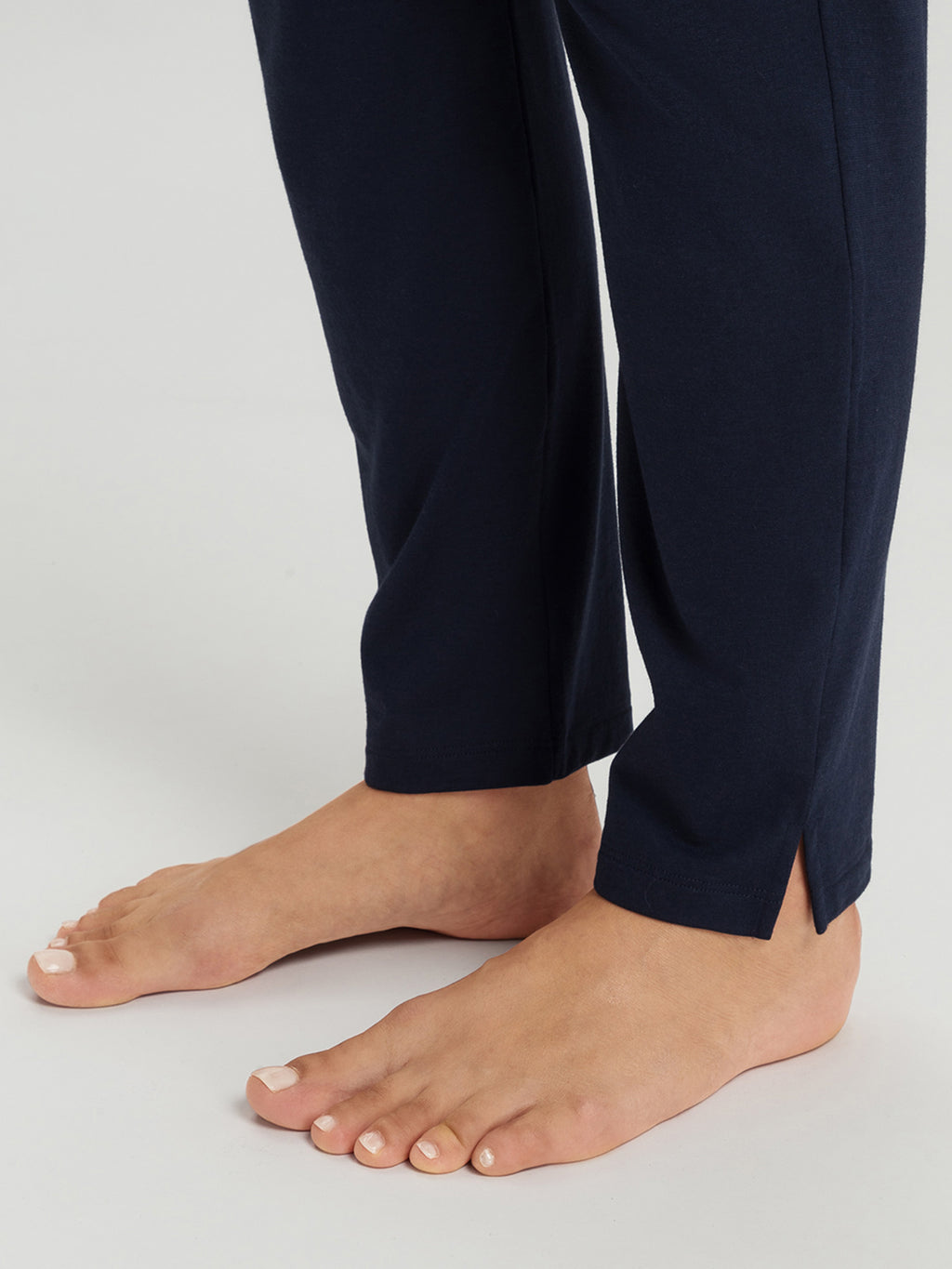deep navy / L