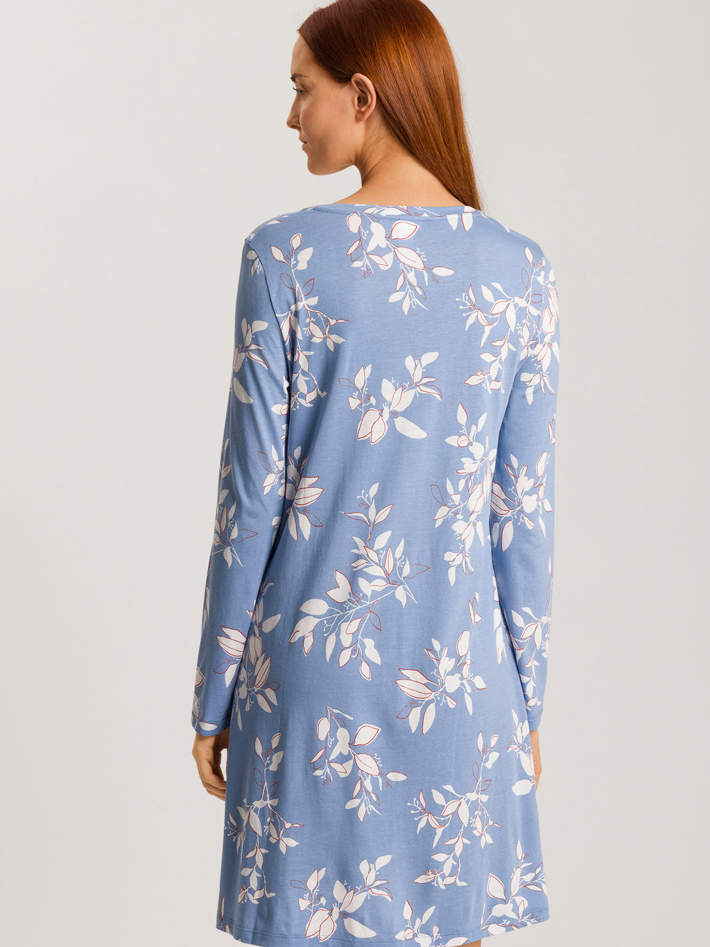 pearly flowers / L