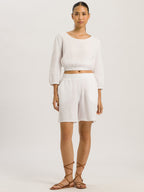 white / L