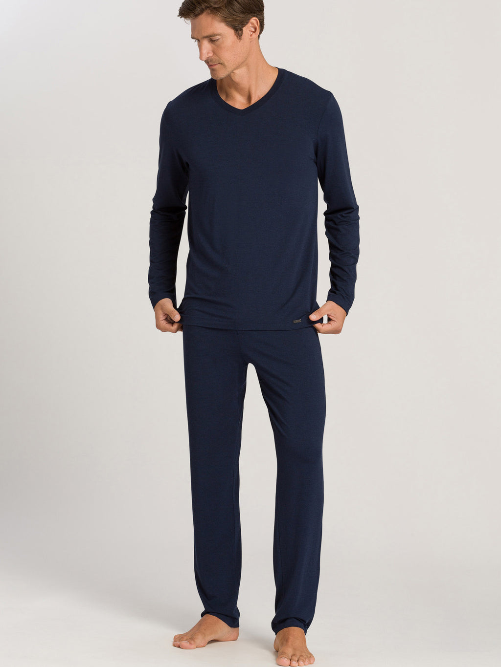 deep navy / L