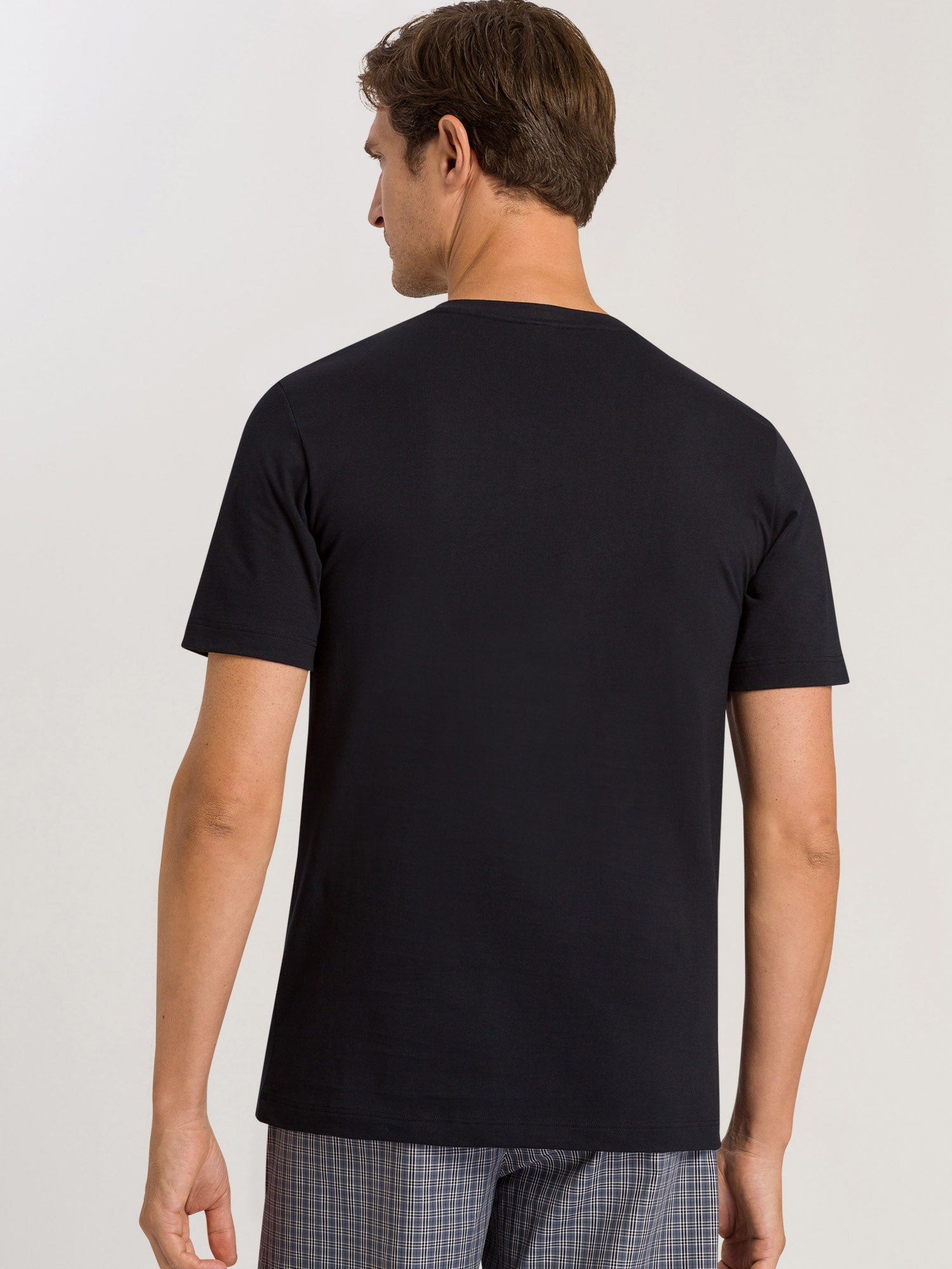black / L