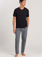 black / L