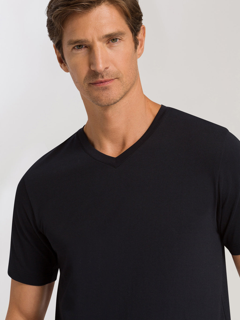 black / L