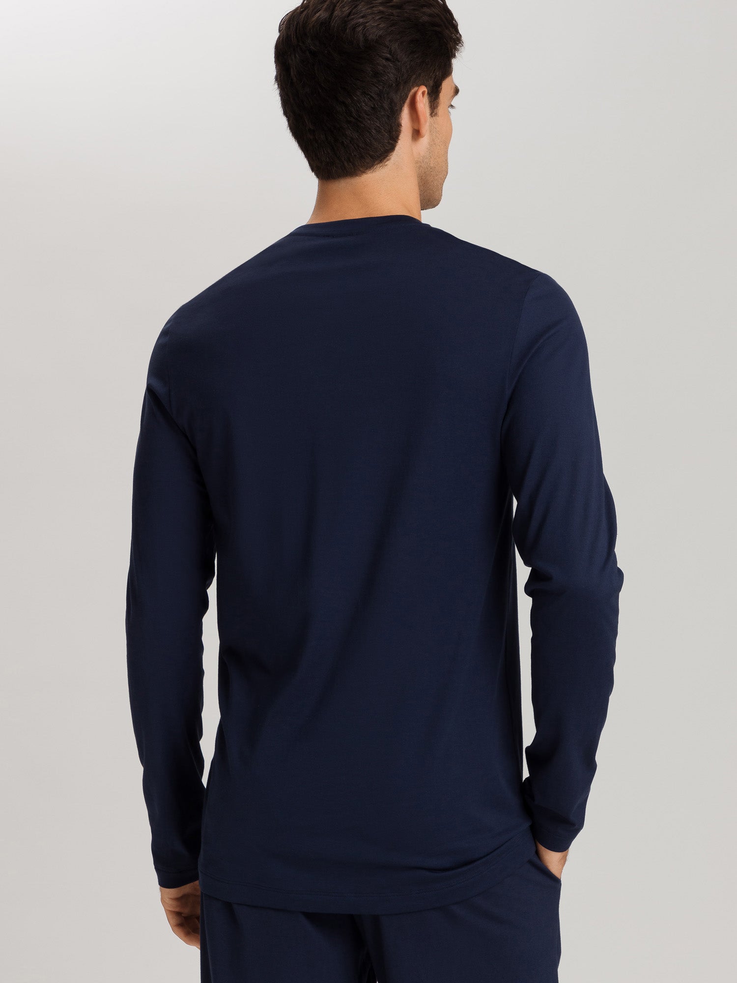 deep navy / L