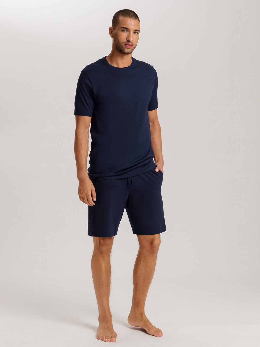 deep navy / L