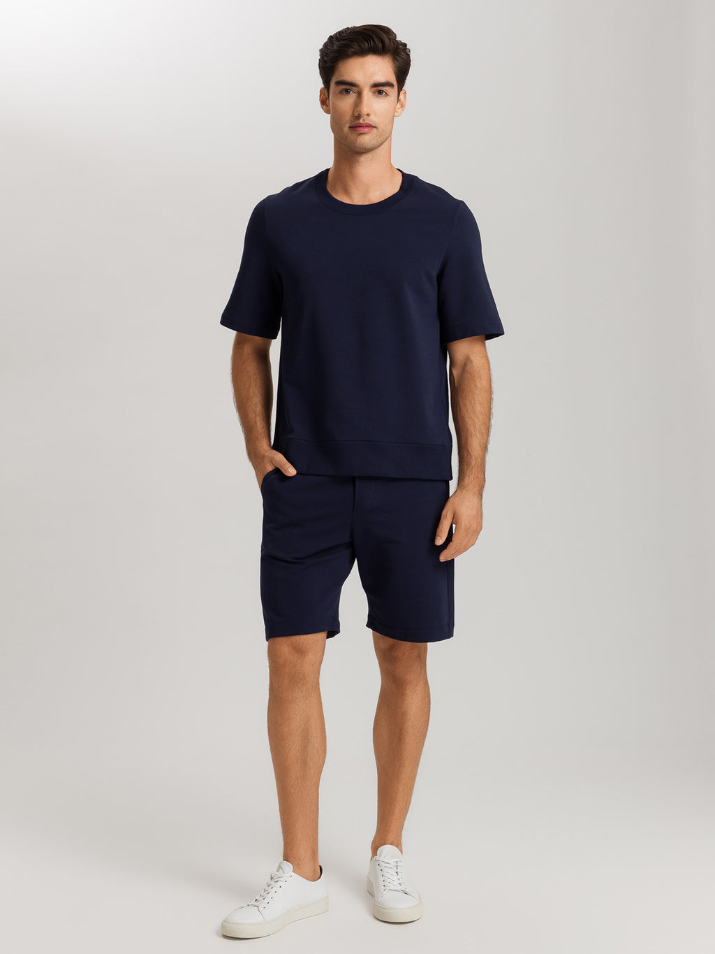 deep navy / L