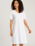 white / L