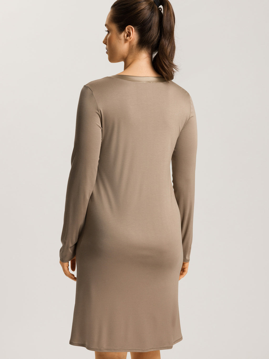 taupe / L