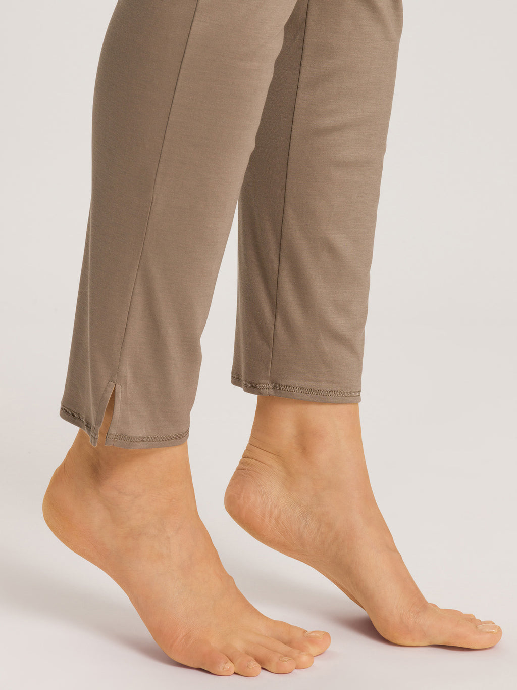taupe / L