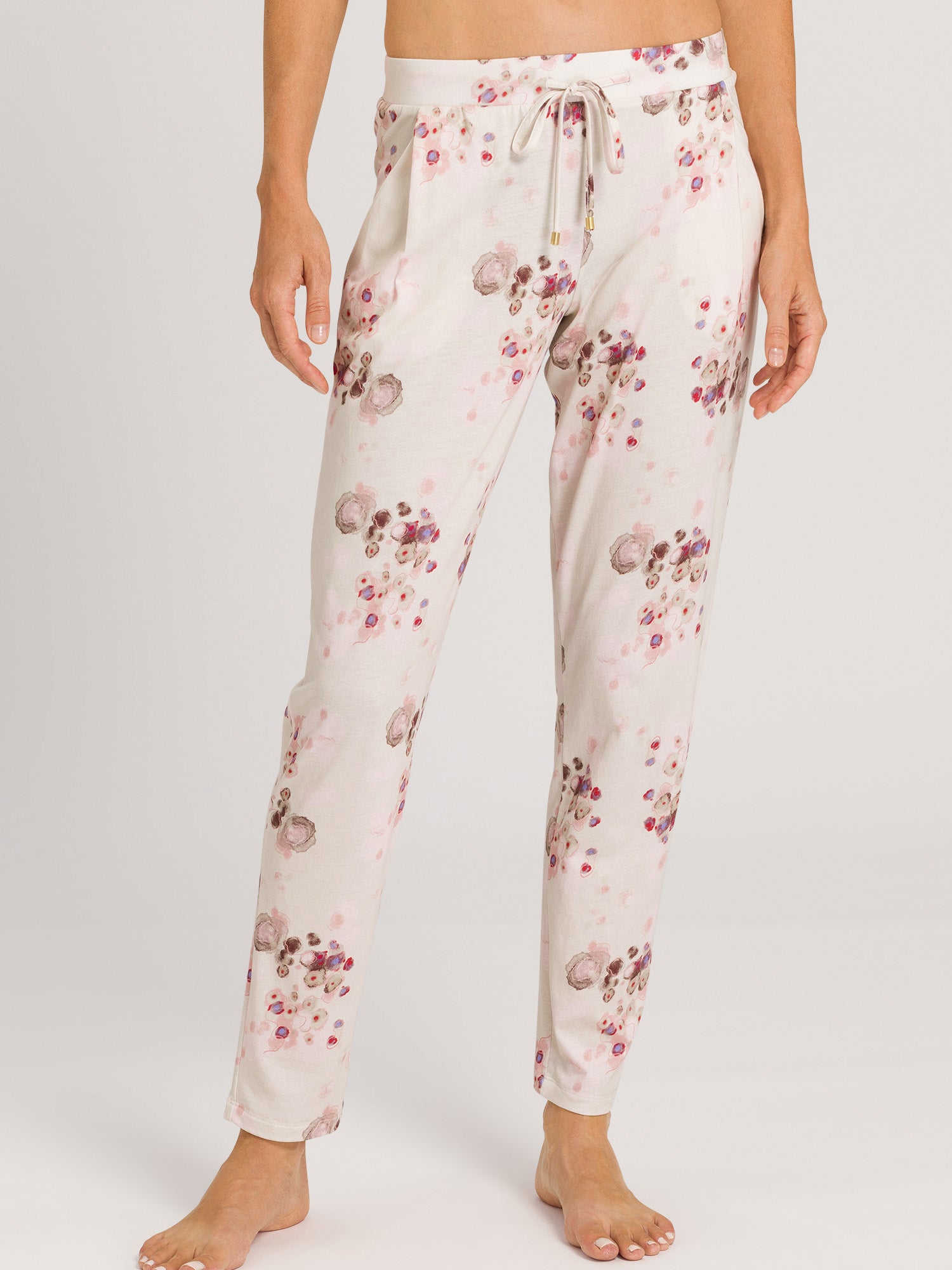 watery blossoms / L