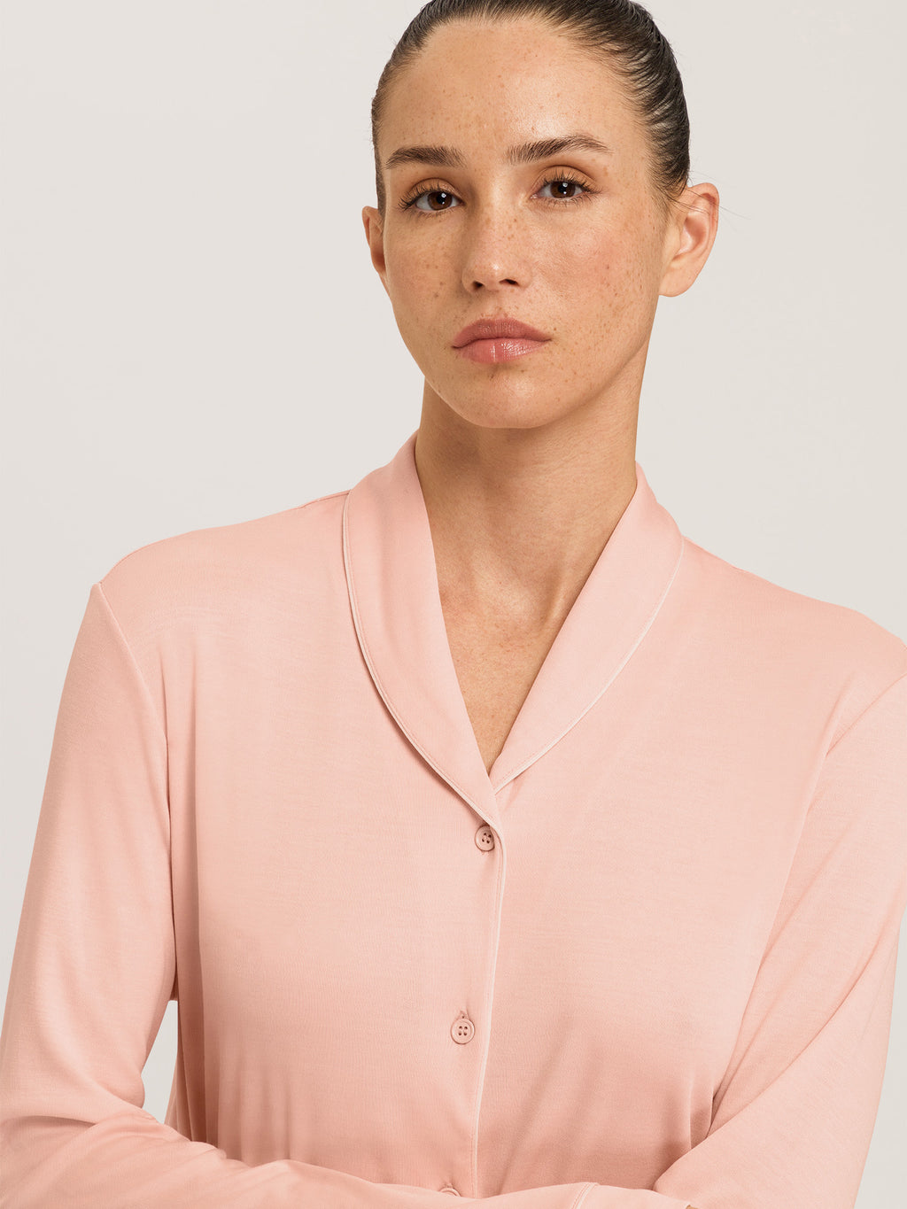 blush / L