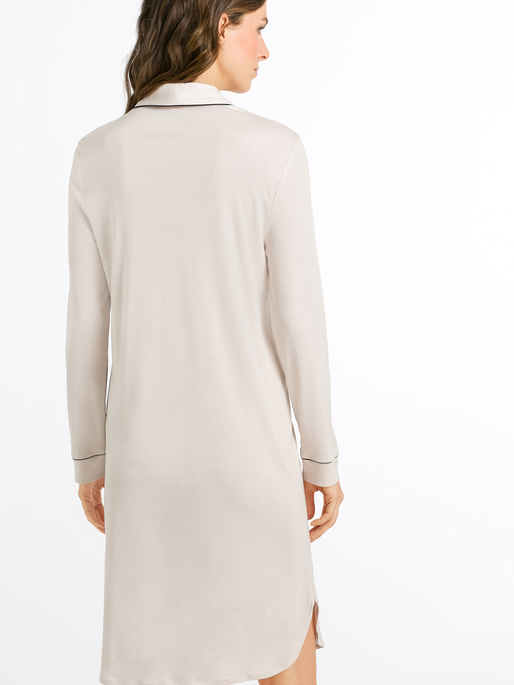 almond / L
