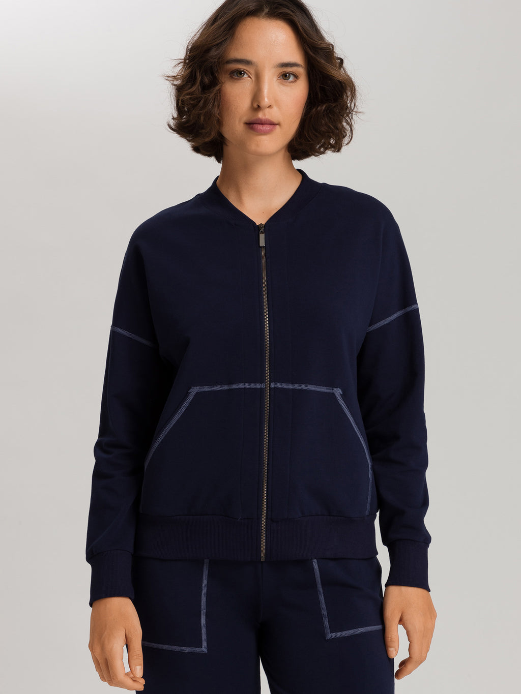 deep navy / L