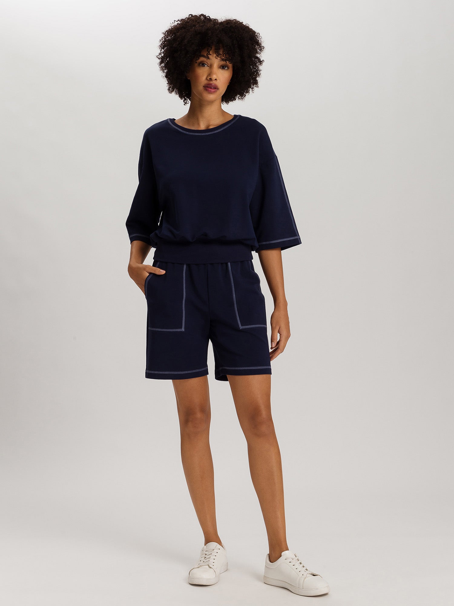 deep navy / L