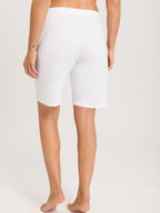 white / L