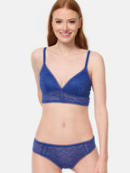 blau / 36