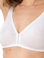 WHITE / 70A