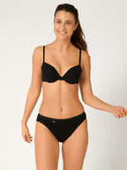 BLACK / 38