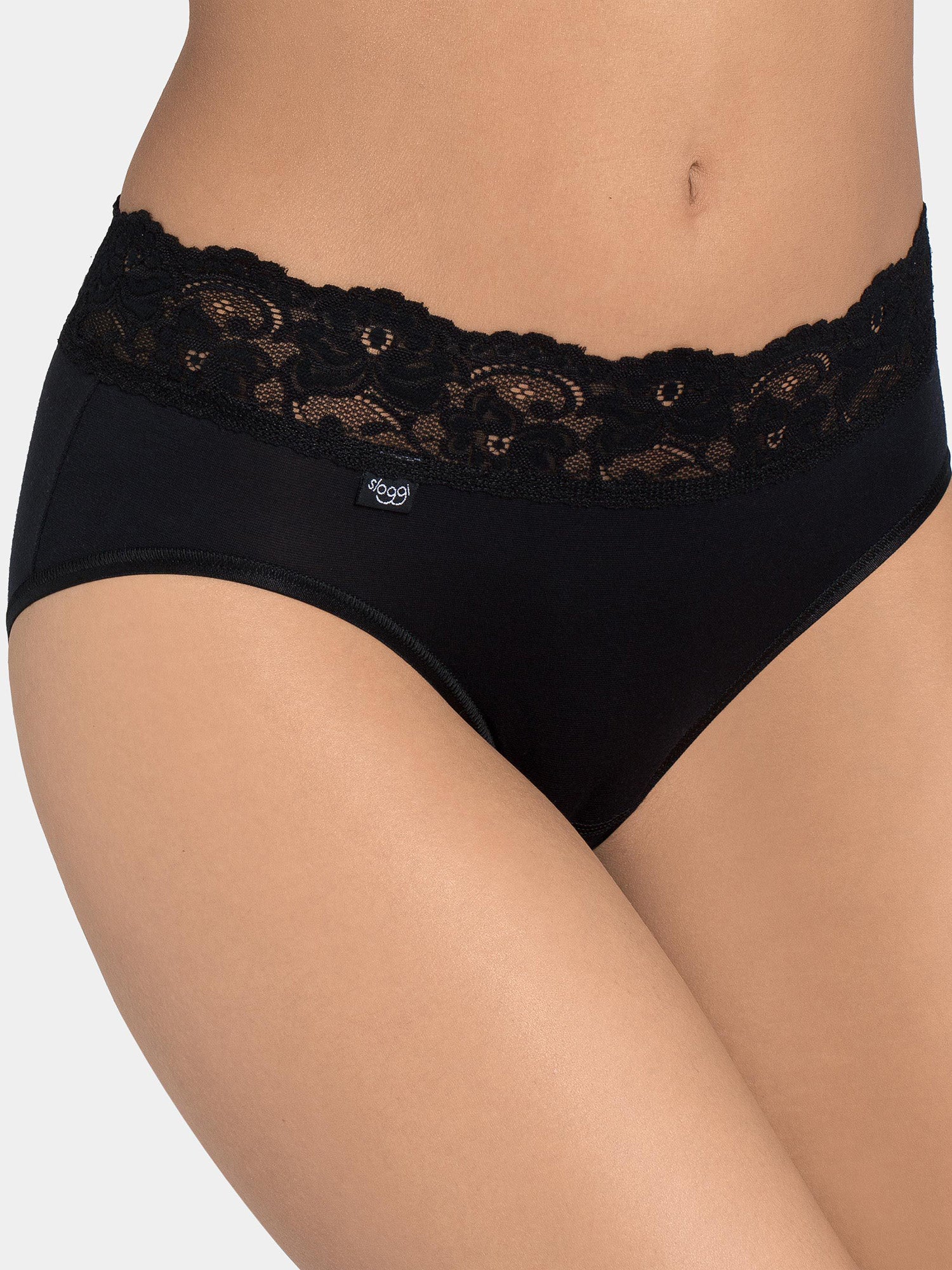BLACK / 38