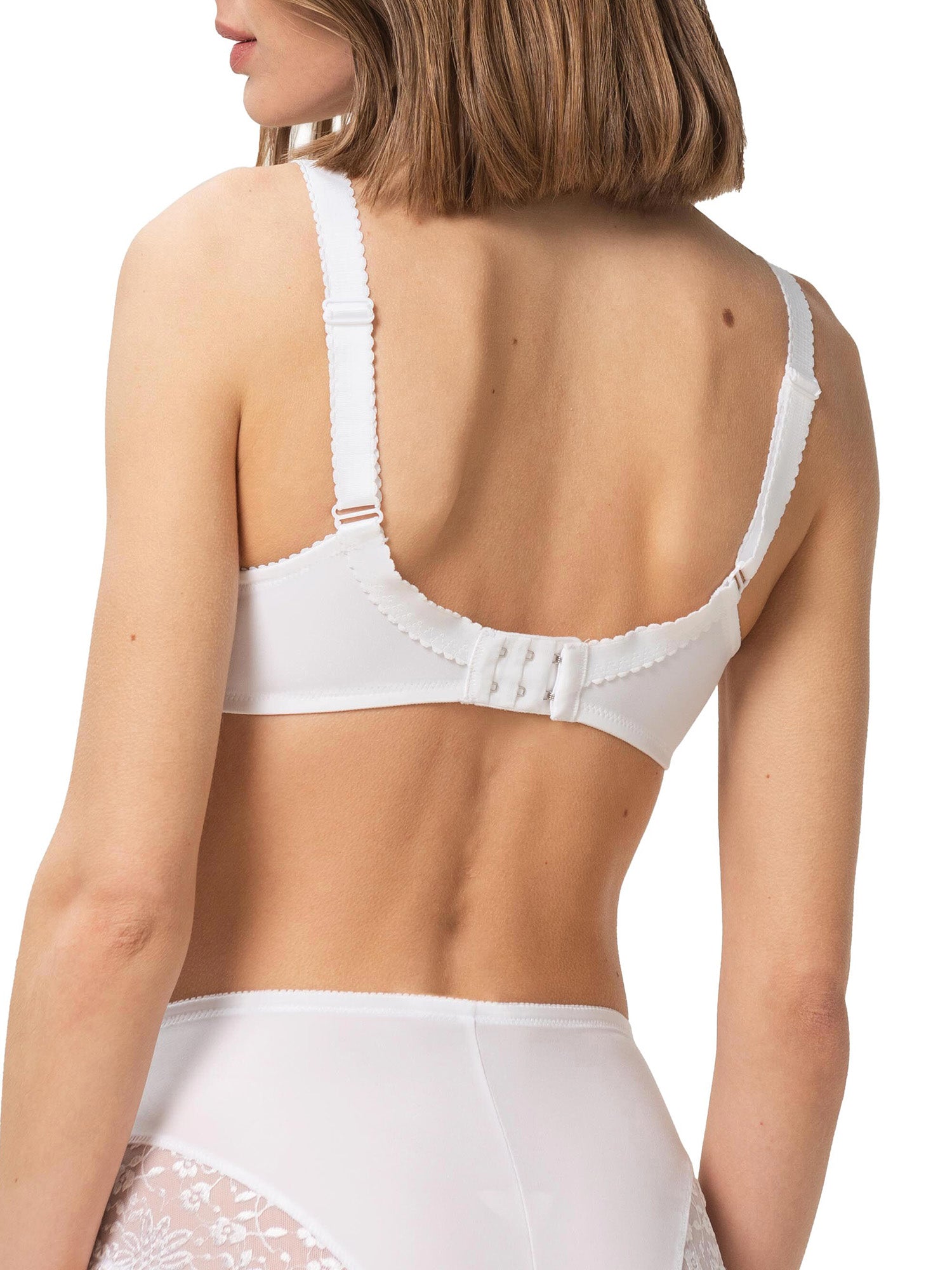 WHITE / 100B