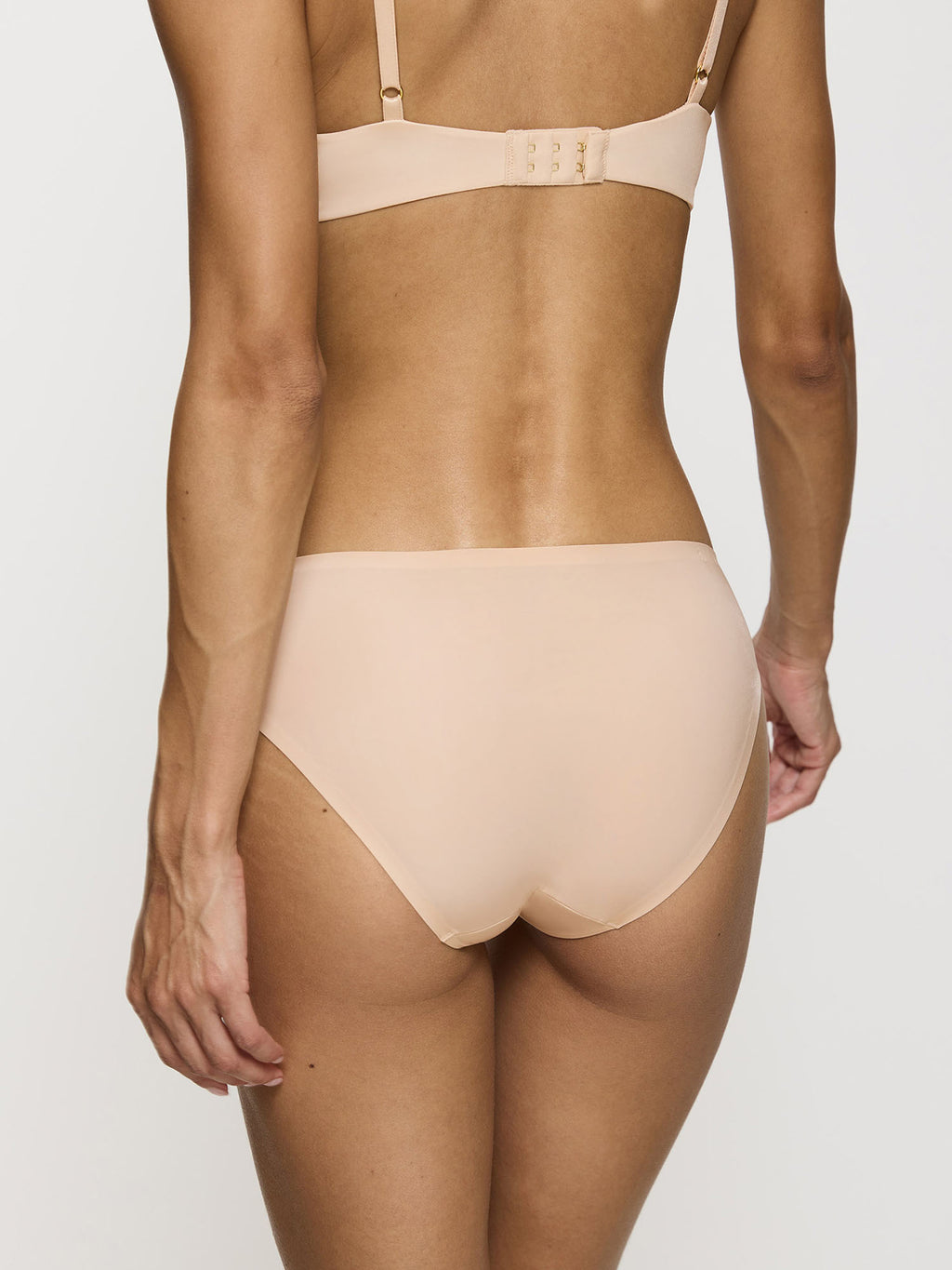 BEIGE / 36