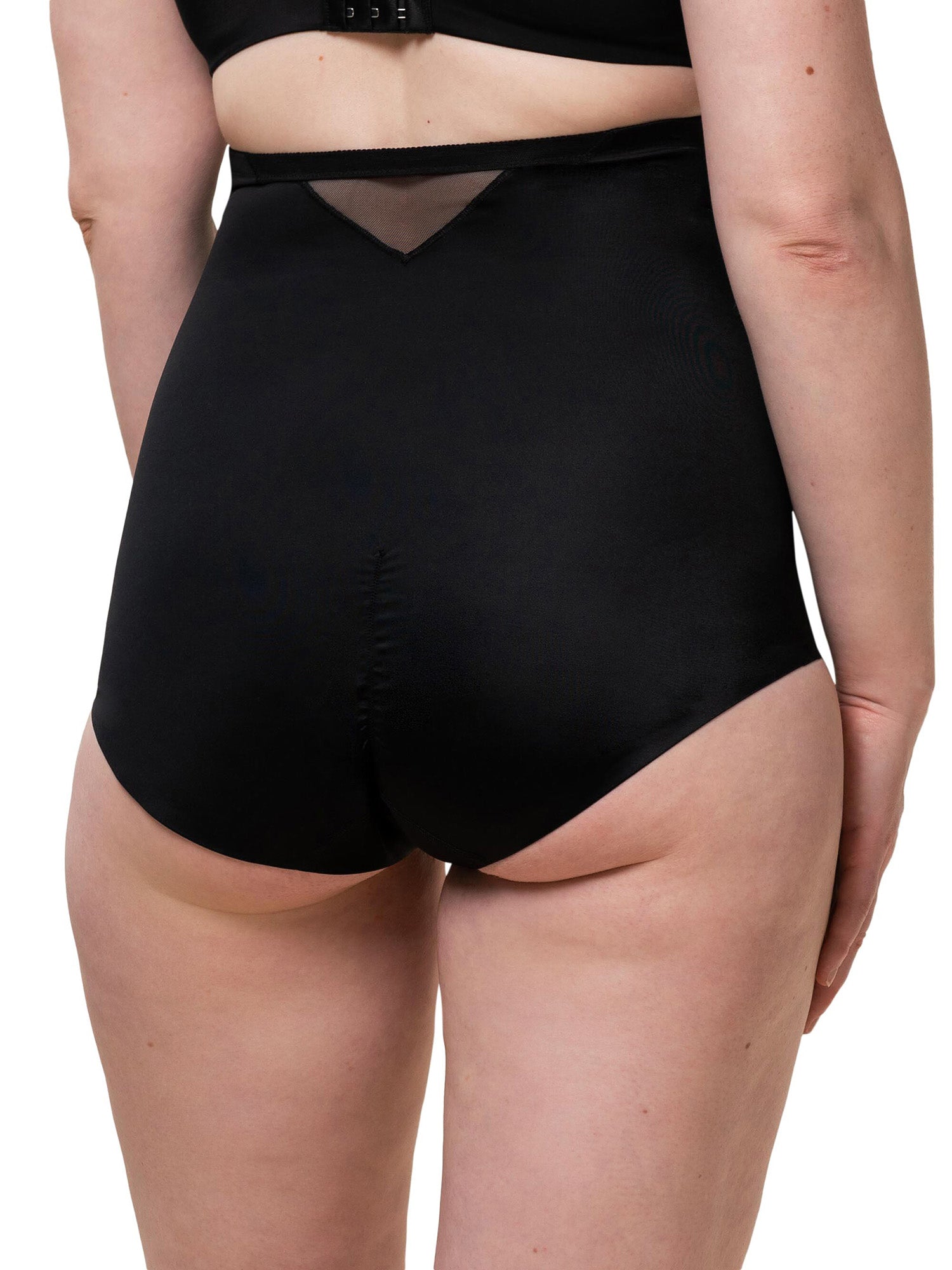 BLACK / 36