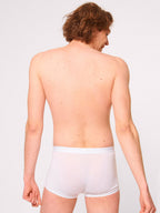 WHITE / 4