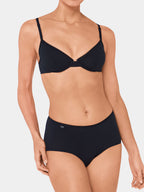 BLACK / 38