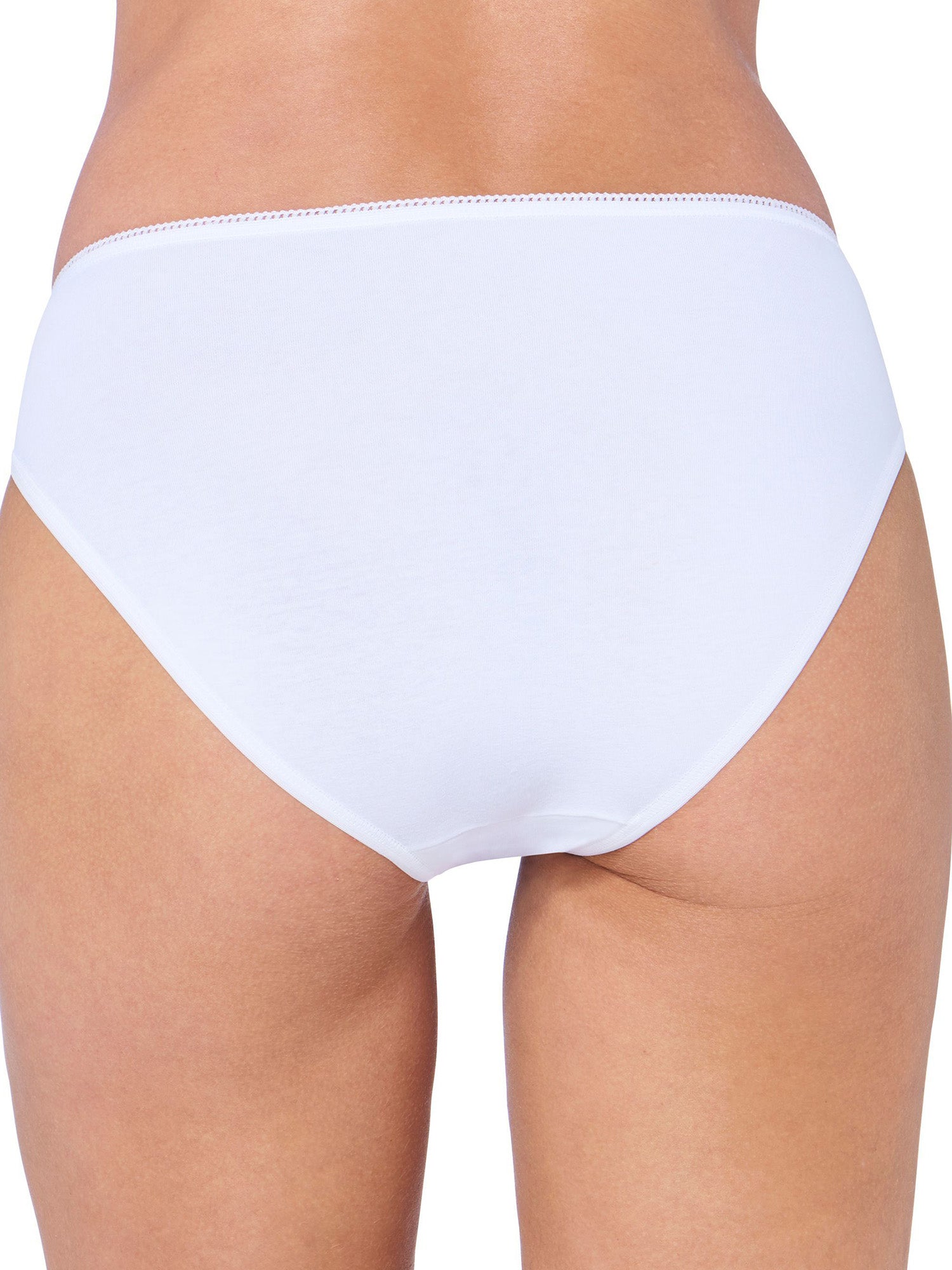 WHITE / 38