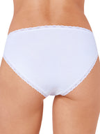 WHITE / 38