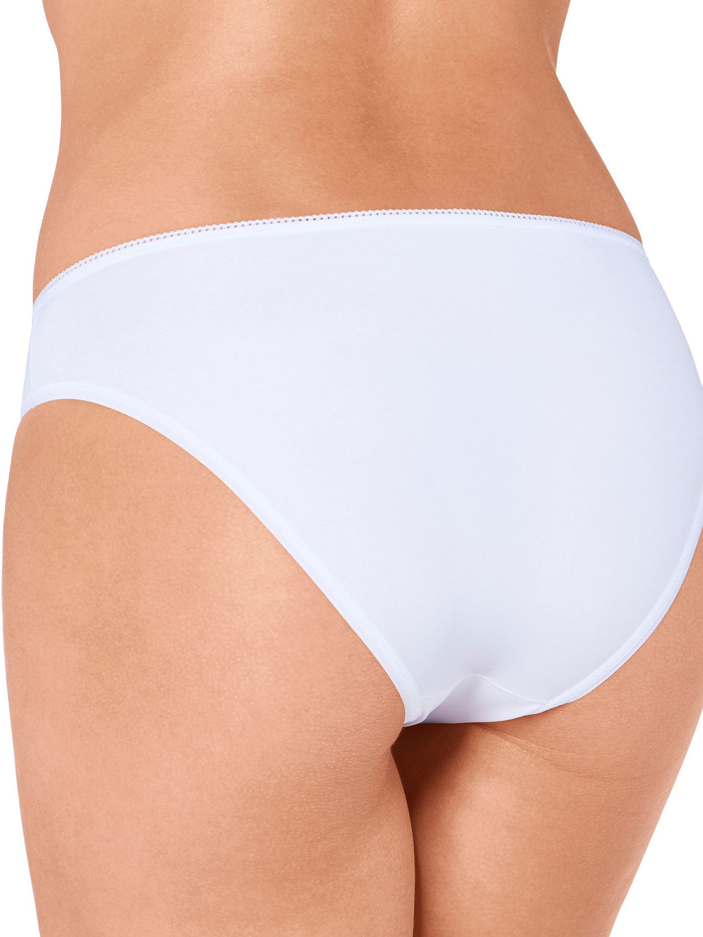 WHITE / 38