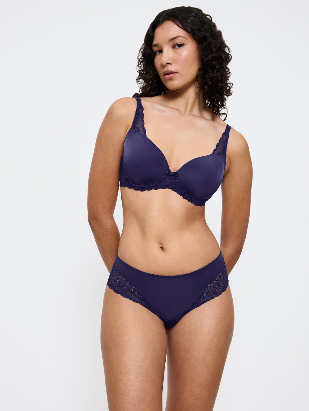 PRUSSIAN BLUE / 36