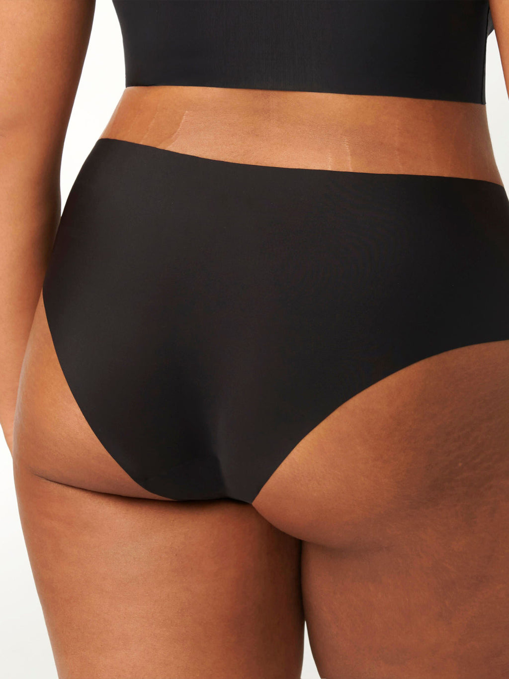 BLACK / L