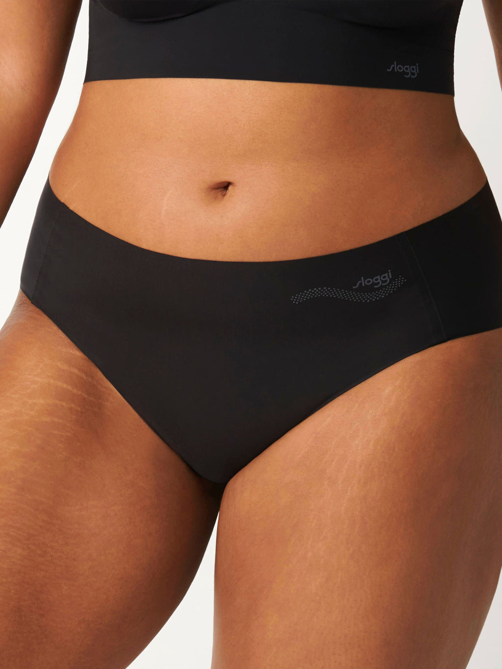 BLACK / L