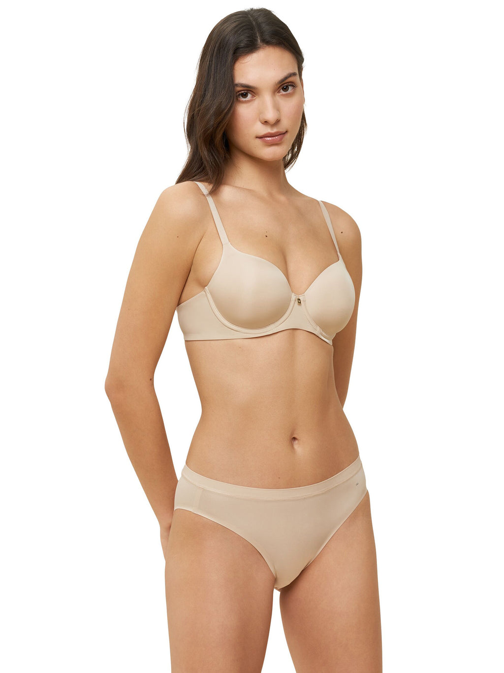 BEIGE / 70B