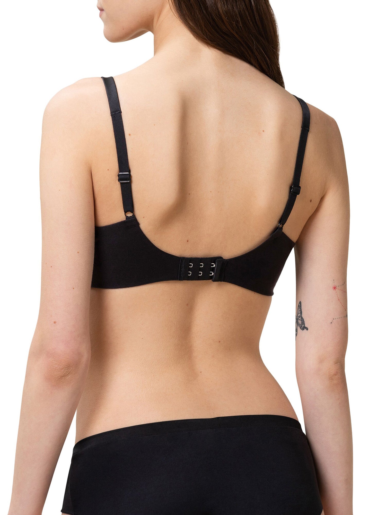 BLACK / 70A