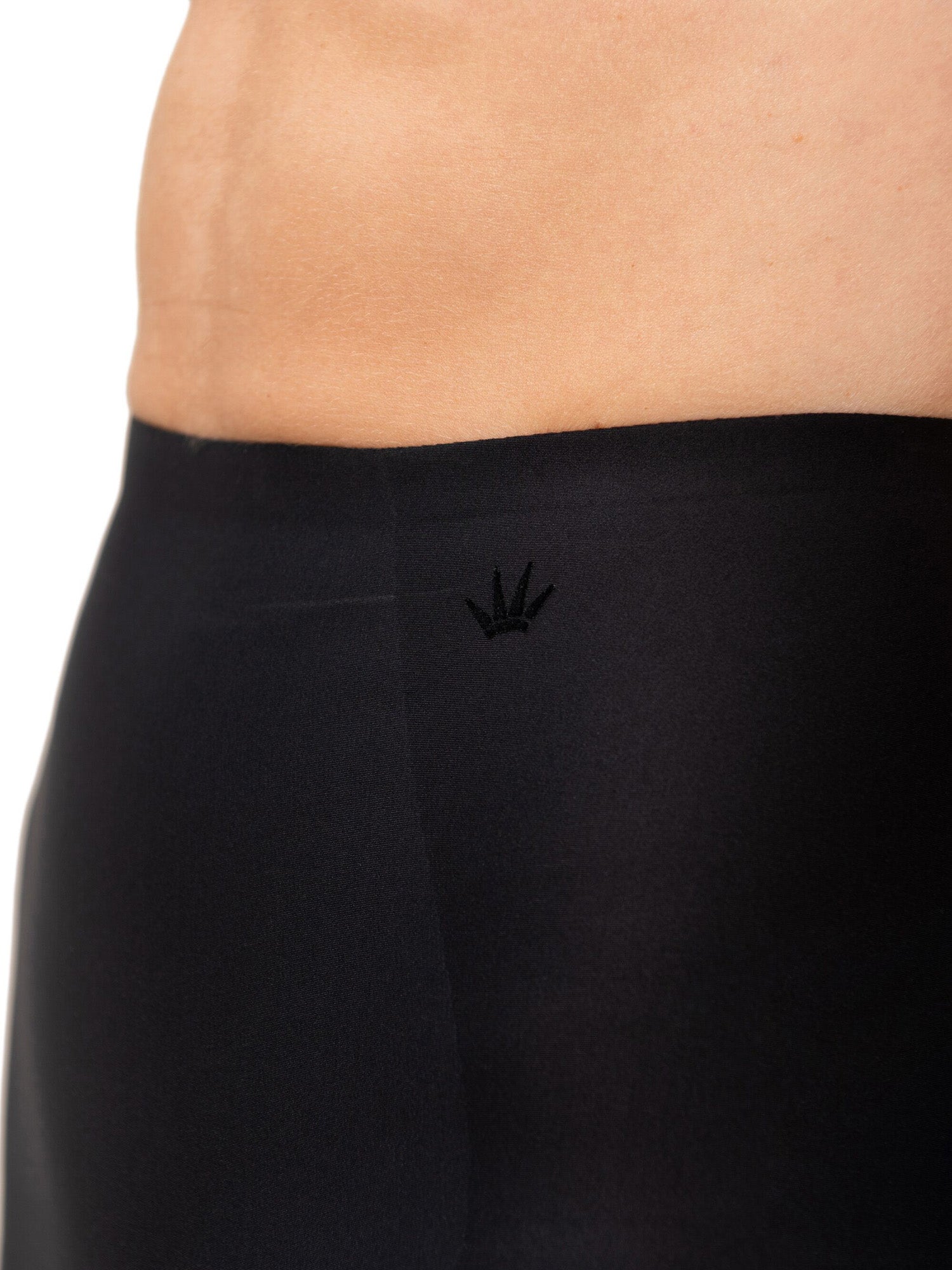 BLACK / L