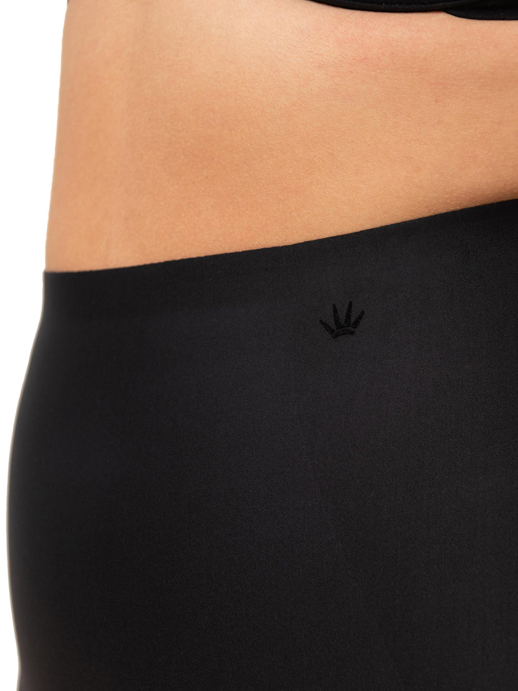 BLACK / L