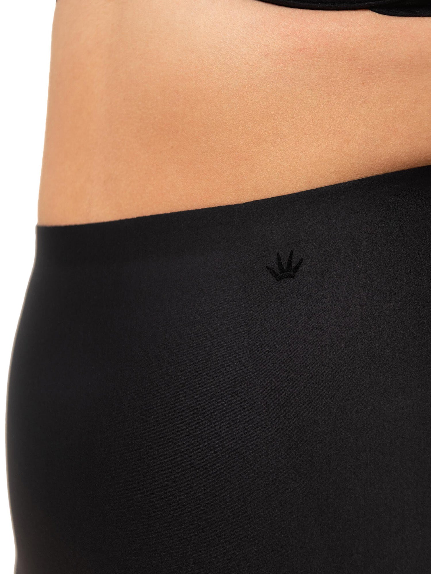 BLACK / L