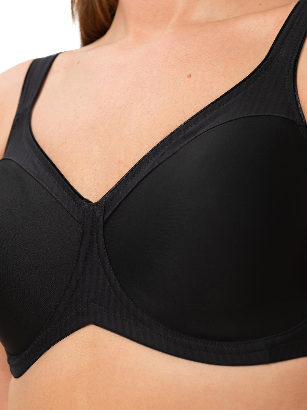 BLACK / 100C