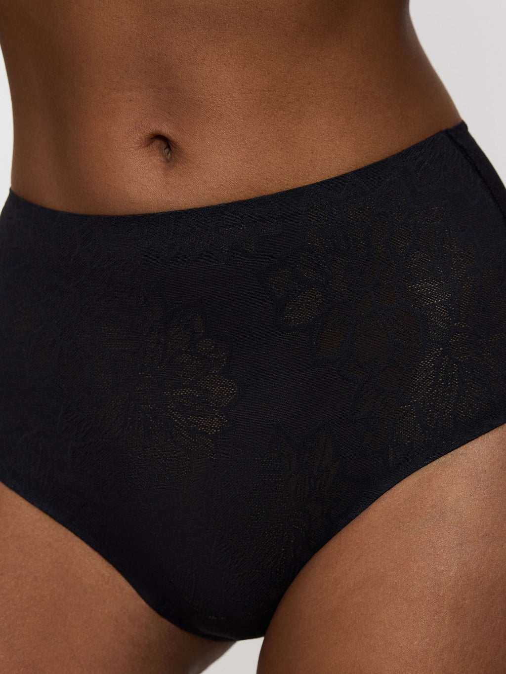 BLACK / L