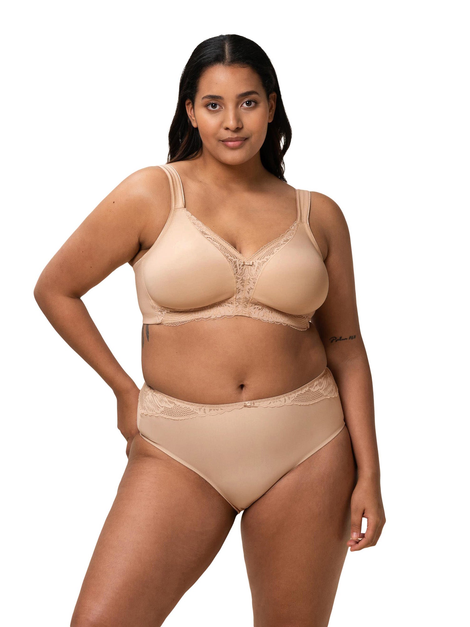 NEUTRAL BEIGE / 100B