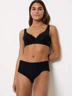 BLACK / 65 A