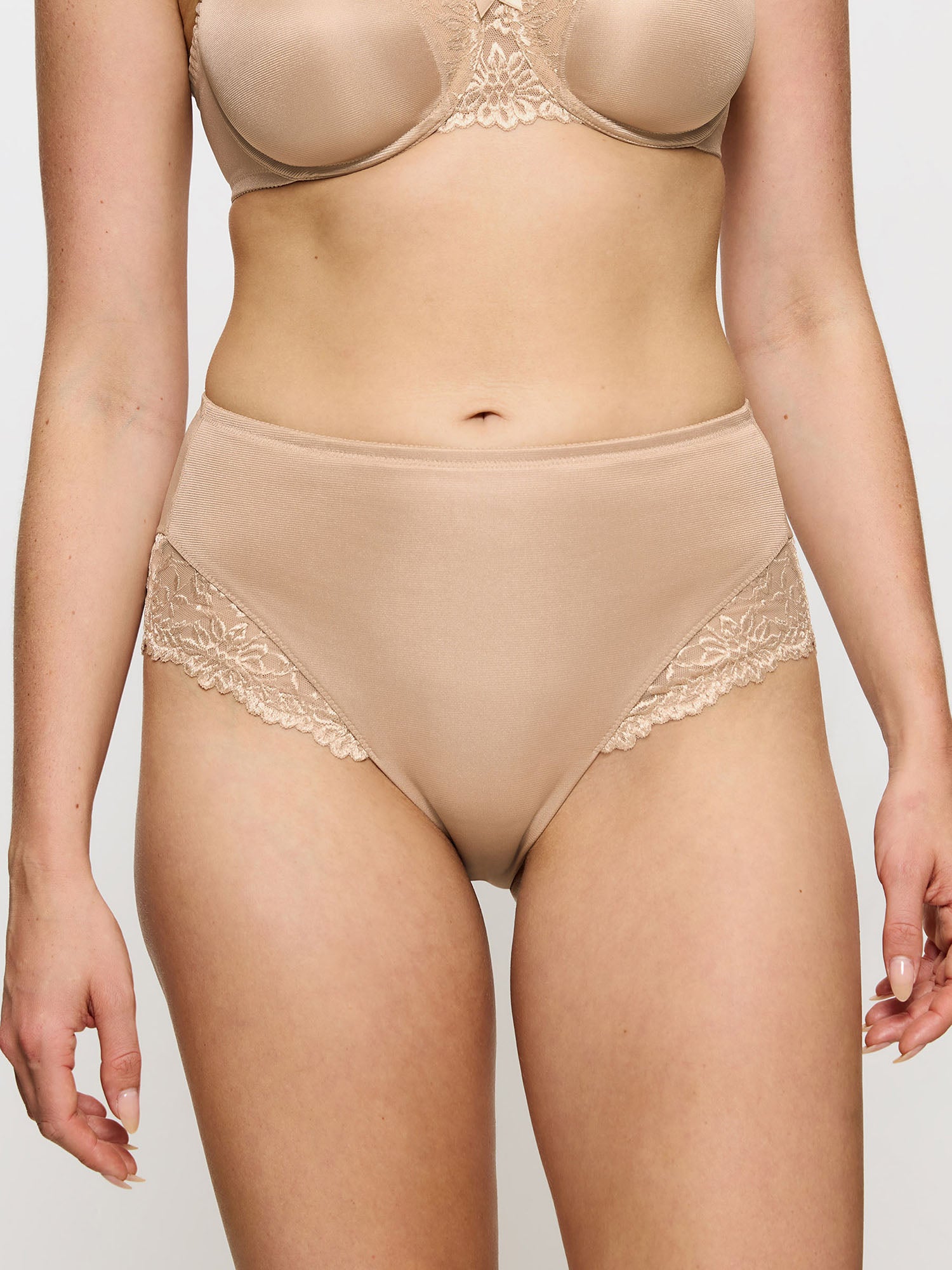 SMOOTH BEIGE / 38