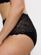 BLACK / 36