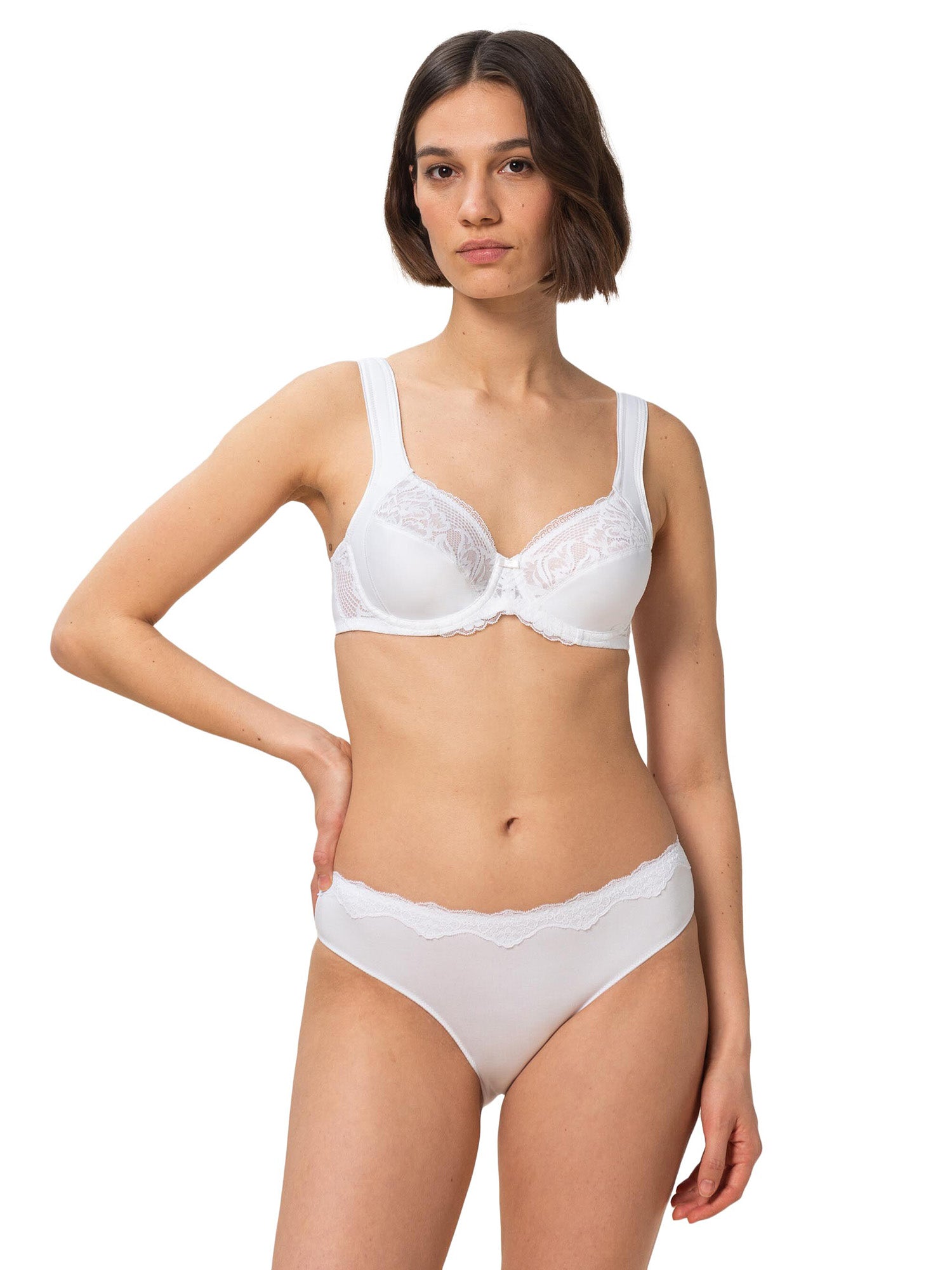 WHITE / 100B