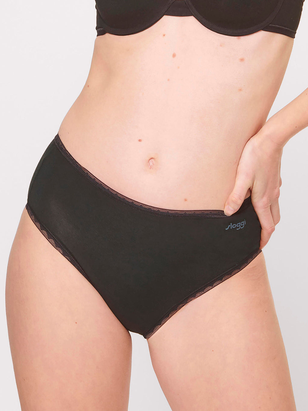 BLACK / L