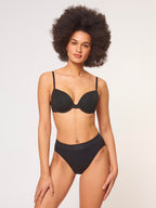 BLACK / 38