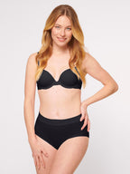 BLACK / 38